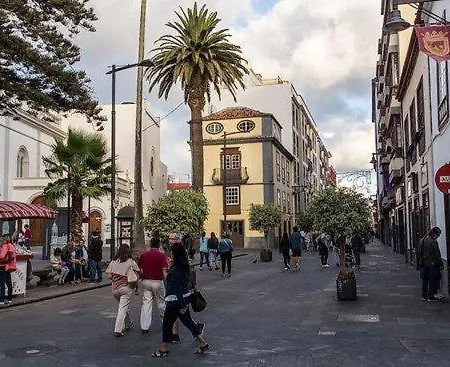 La Trinidad アパート *