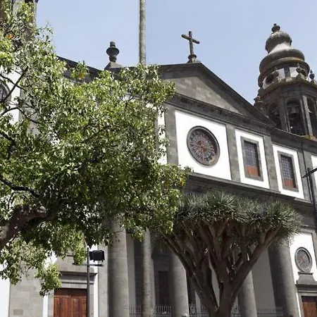 La Trinidad アパート *